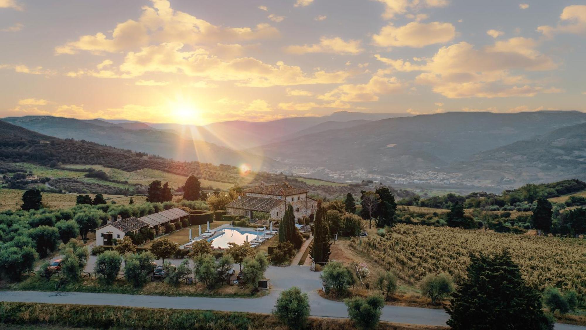 Agriturismo Fattoria Lavacchio Понтассьеве Экстерьер фото