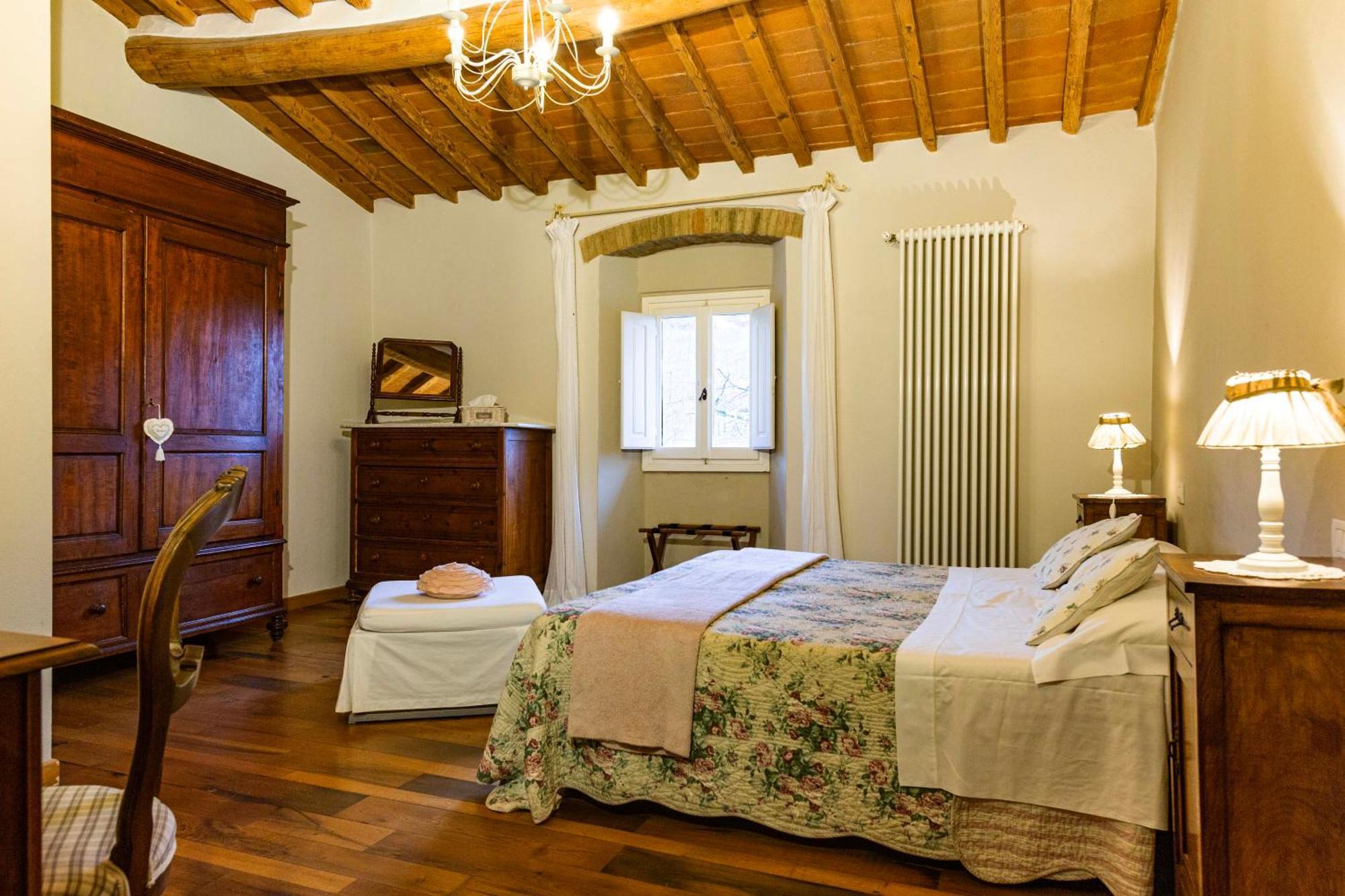 Agriturismo Fattoria Lavacchio Понтассьеве Номер фото